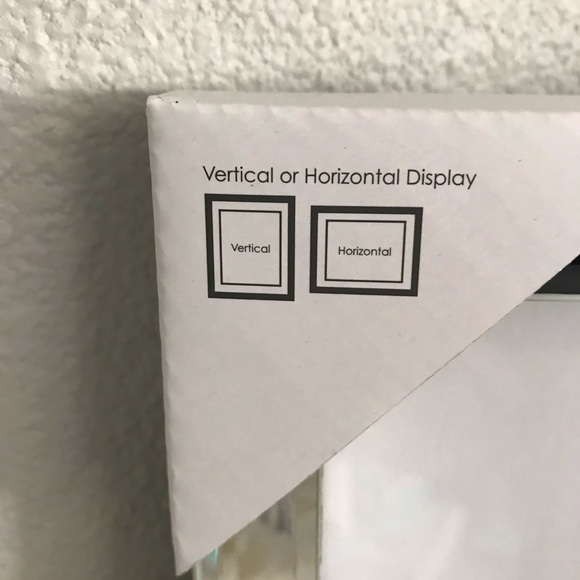 MIKASA MIRRORED PICTURE FRAME 5x7 - Picture 3 of 5